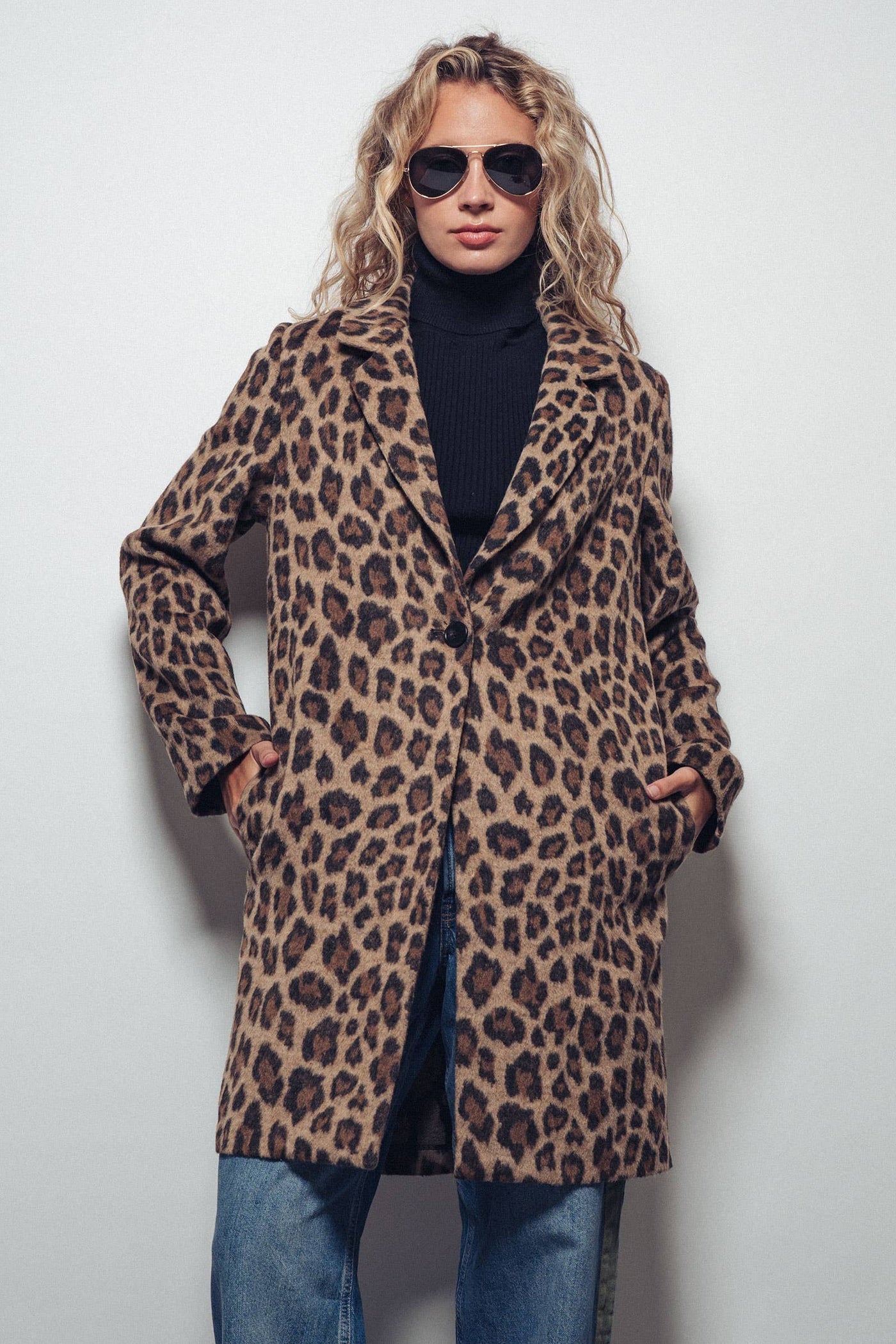 Shiloh wild side Leopard Print Coat