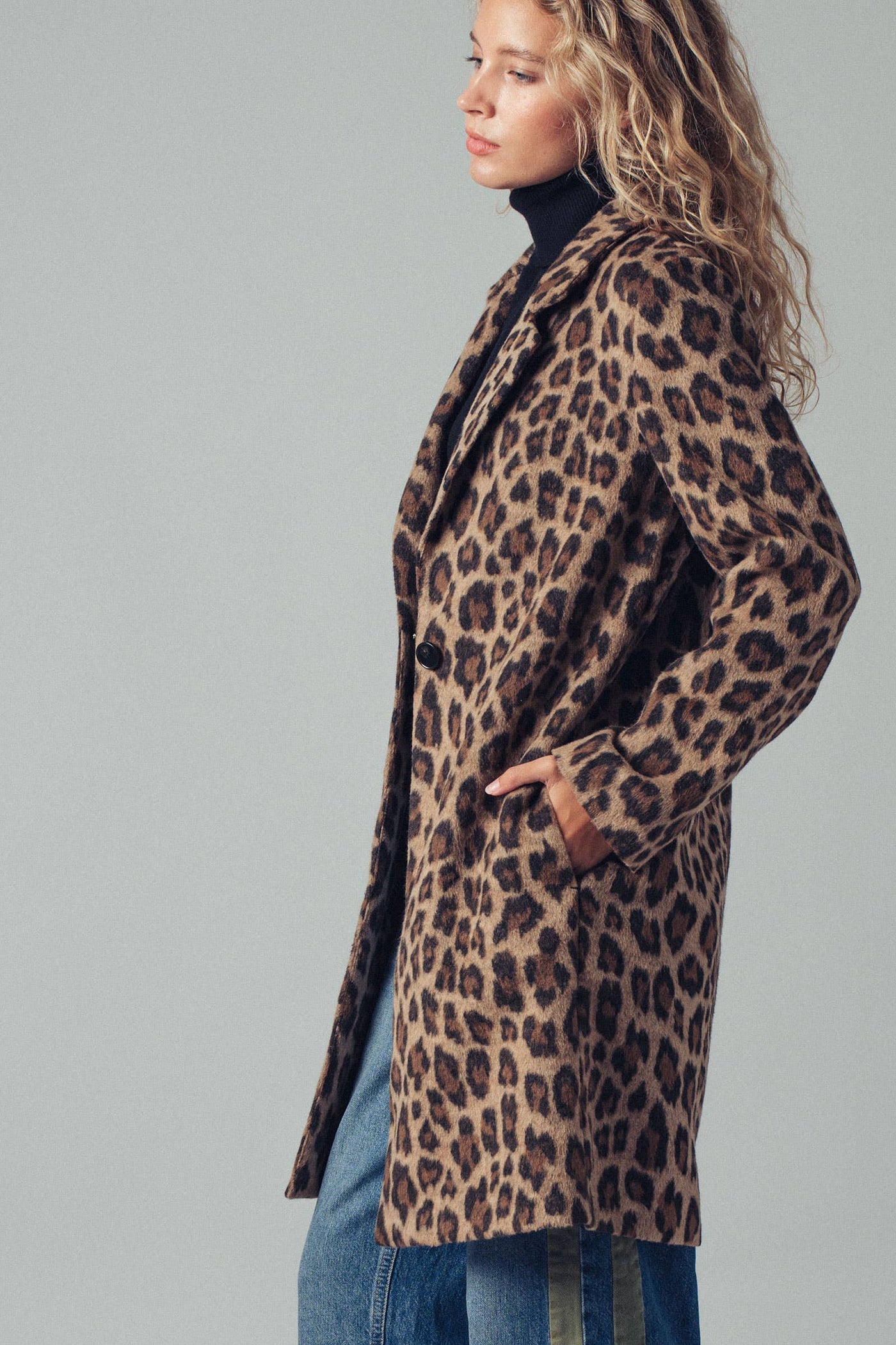 Shiloh wild side Leopard Print Coat
