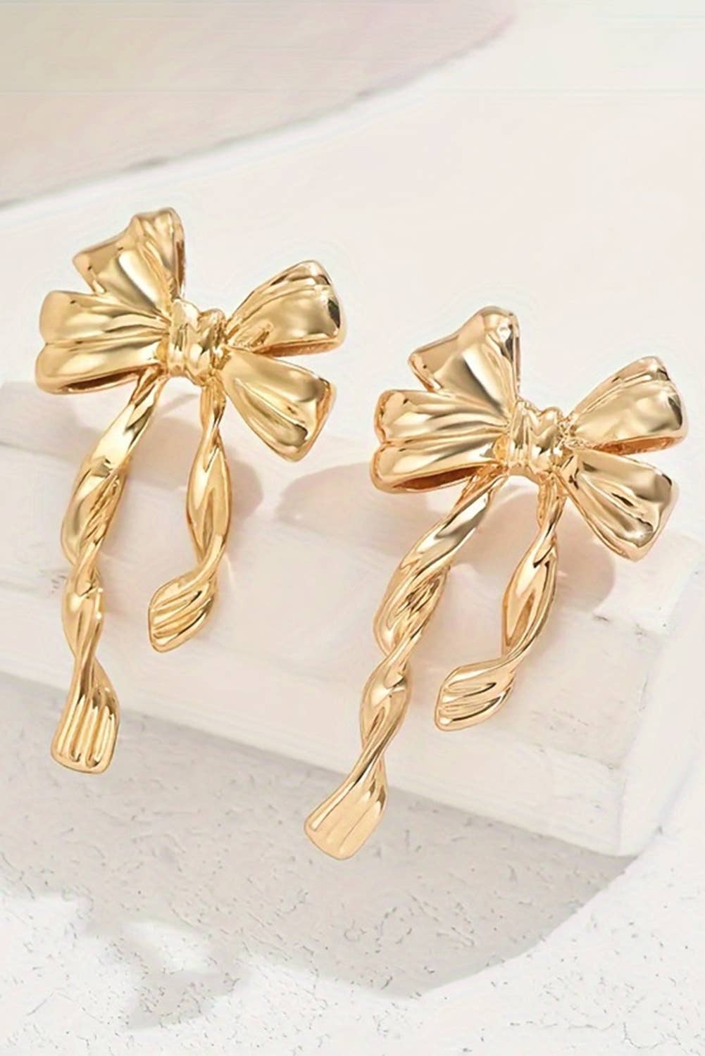 1 Bow Knot Stud Earrings